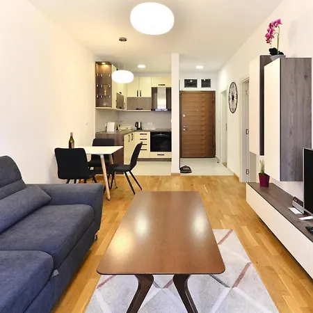 Neo Apartment